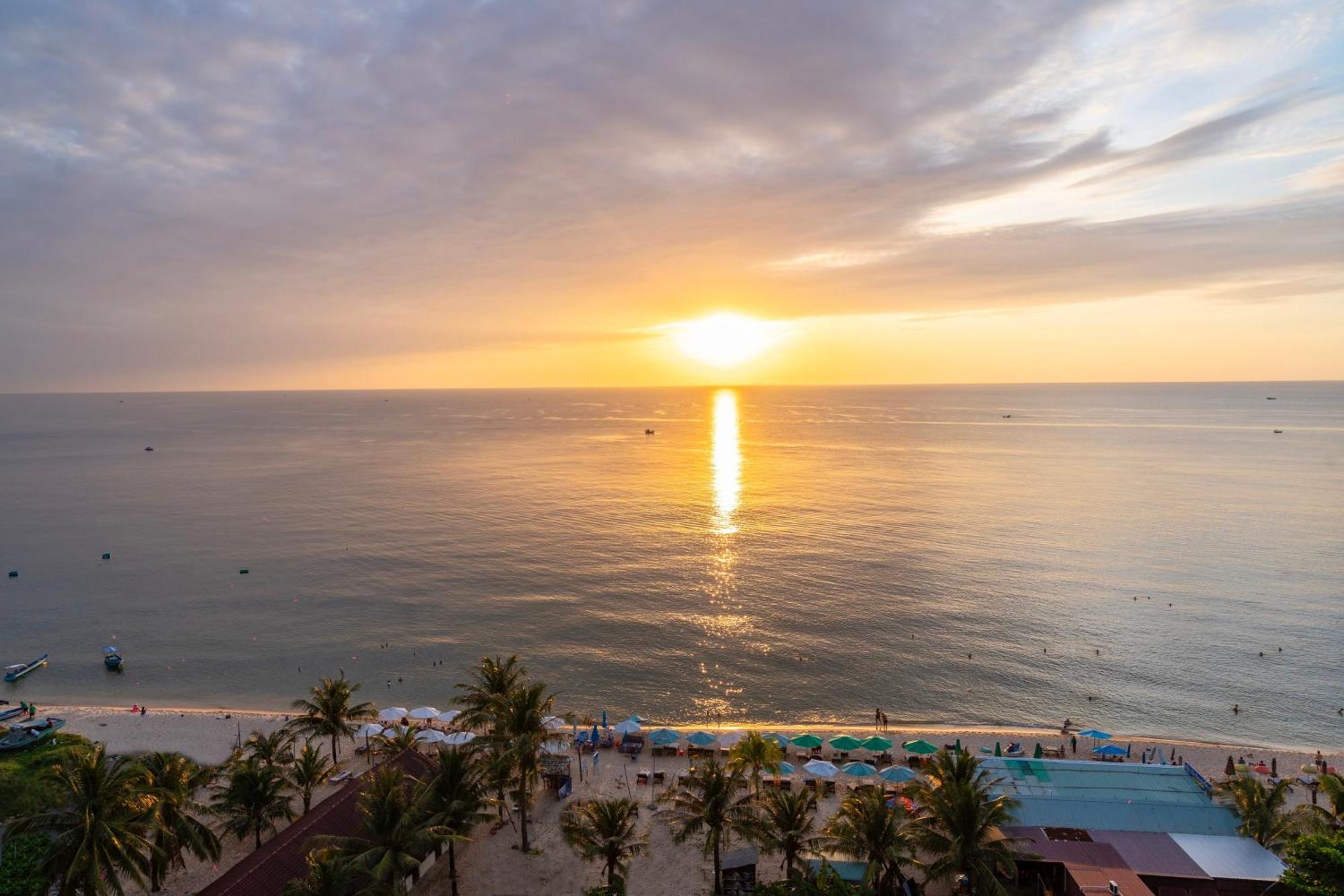 Maris Beach Hotel フーコック エクステリア 写真